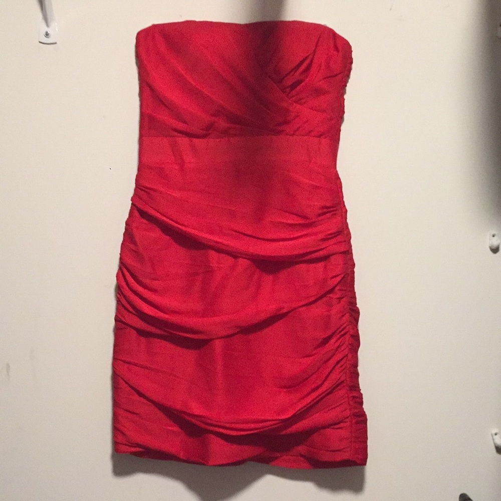 Red strapless dress